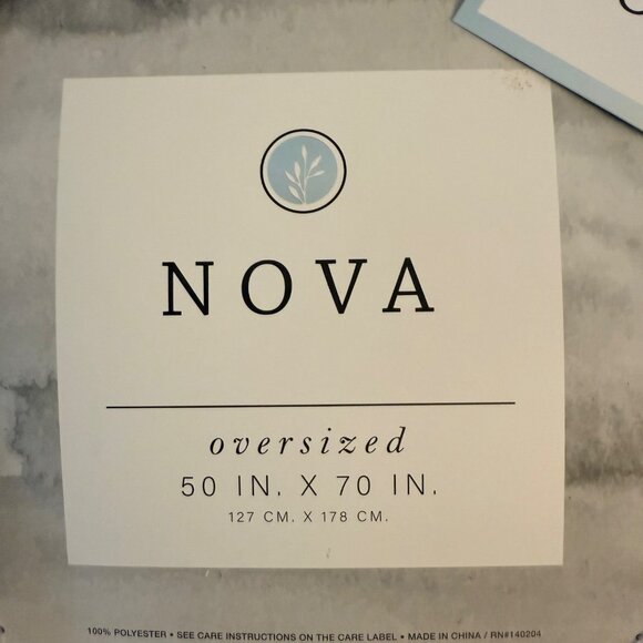 Nova Oversized Plush Throw Blanket Fringe Tassels 50" X 70" Silver Lush Hygge De - Picture 7 of 13